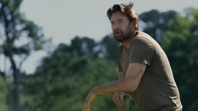 Momento contemplativo en la naturaleza con Scott Speedman