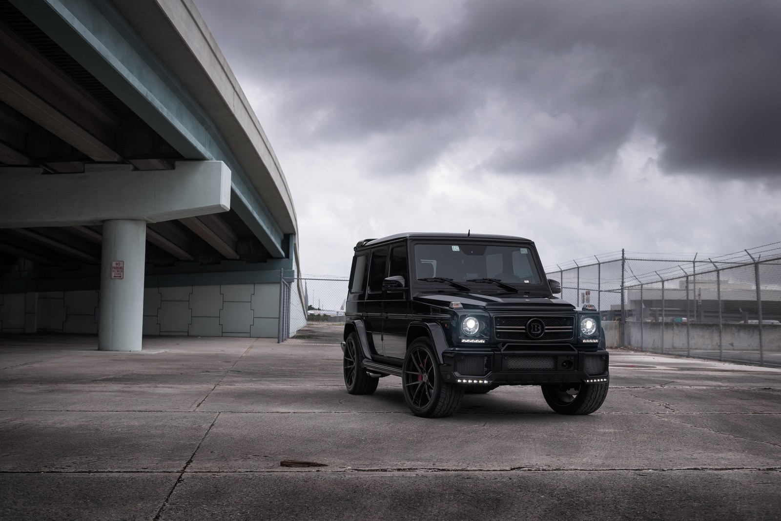 Скачать обои mercedes, g63, машина, чёрный