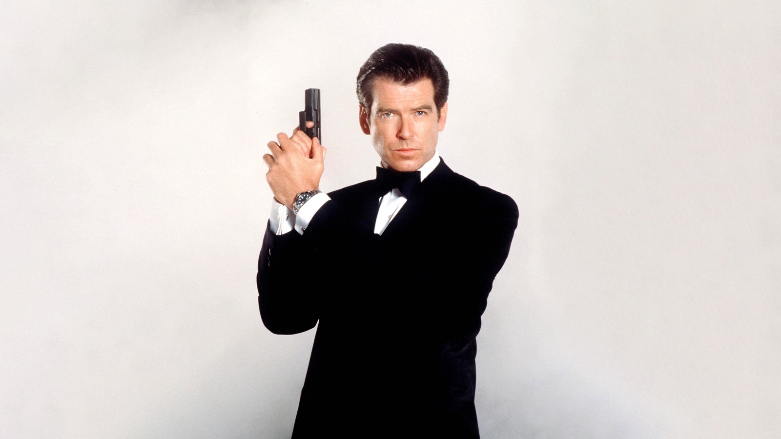 Скачать обои пирс броснан, pierce brosnan, джеймс бонд, james bond, 5k