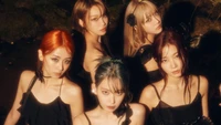 Le Sserafim : Photo conceptuelle "Lotus Plumeux" du groupe de filles K-pop