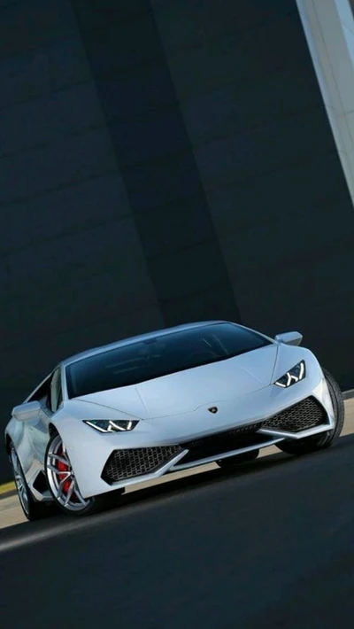 Lamborghini Huracán: The Ultimate New Supercar Experience