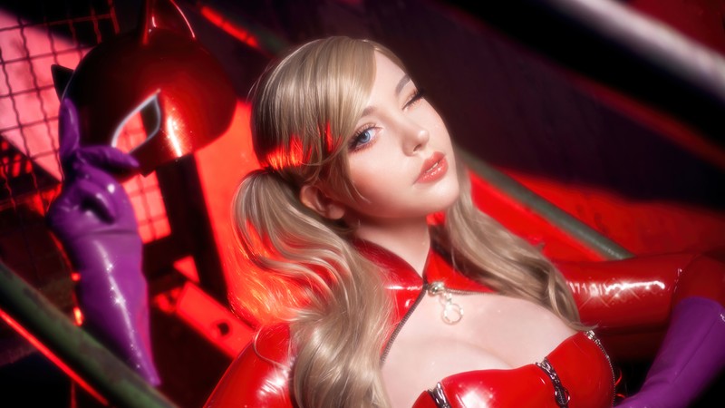 Блондинка в латексе, позирующая для фотографии (анн такамки, persona 5, видеоигра, косплей, cosplay)