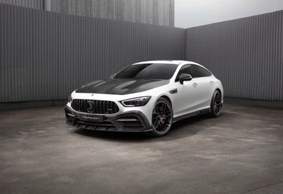 2021 Mercedes AMG GT 63 S 4MATIC: Um coupé de 4 portas de alto desempenho no estilo Inferno