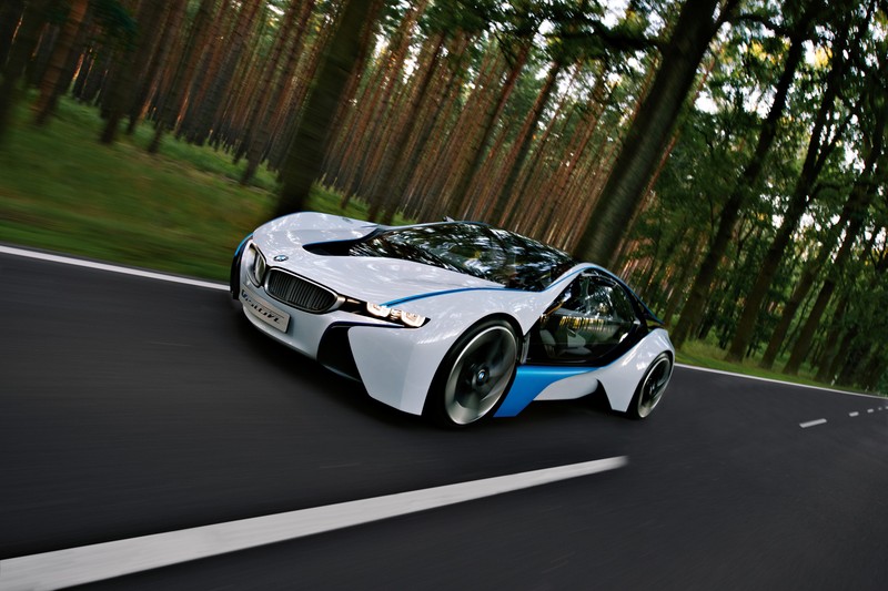 Bmw i8 электрический автомобиль на дороге (bmw i8, bmw, спортивный автомобиль, машина, концепт кар)