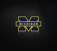 Michigan Wolverines-Logo auf dunklem Hintergrund