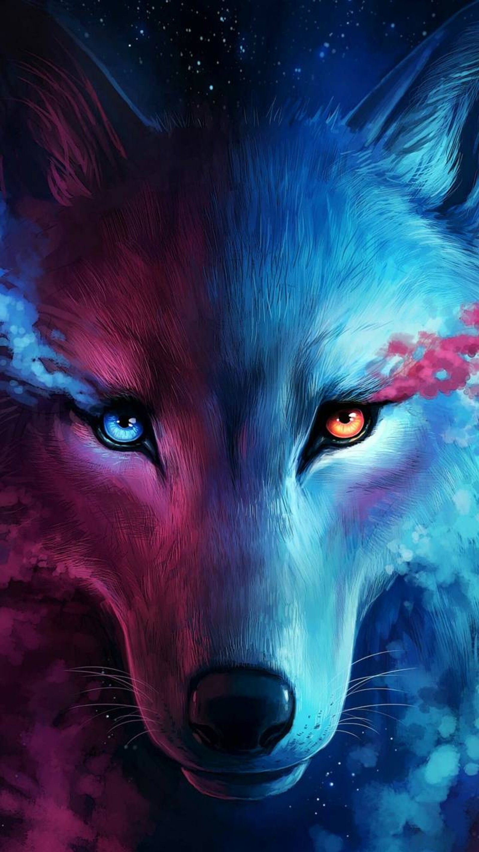 Un primer plano de un lobo con ojos azules brillantes y un ojo rojo (lobo, galaxia, perro, púrpura, azul)