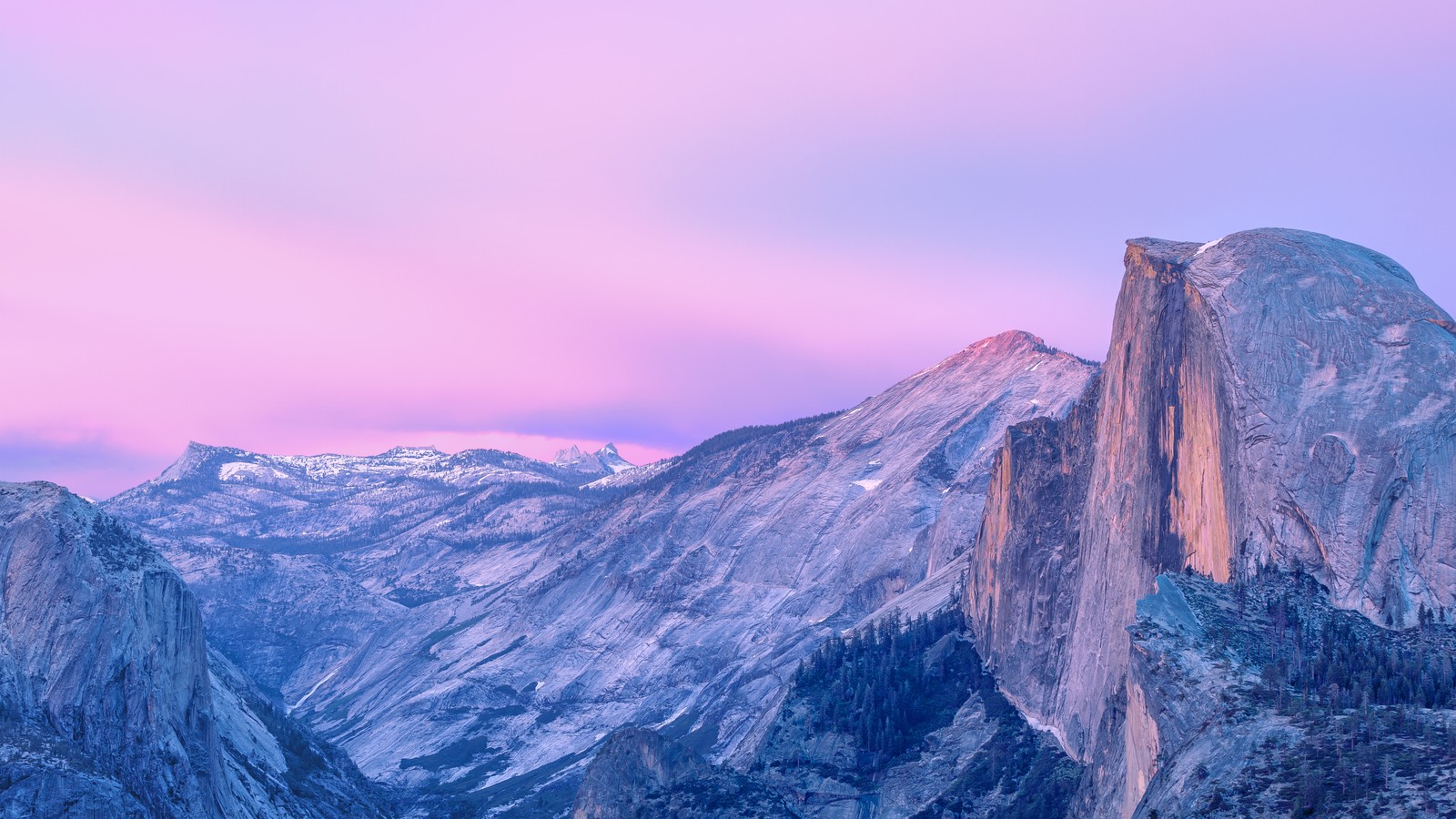 A view of a mountain range with a pink sky in the background (os x yosemite, half dome, yosemite national park, yosemite valley, cliff)