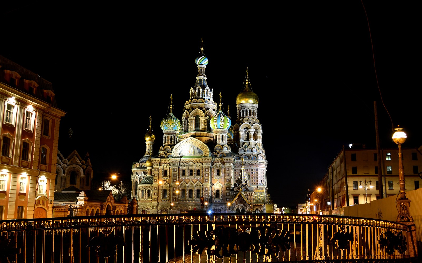 church of the savior on blood, cathedral, night, landmark, city wallpaper