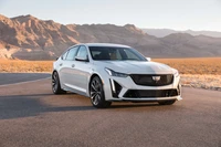 2022 Cadillac CT5-V Blackwing : La puissance rencontre l'élégance dans un paysage désertique