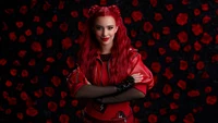 Kylie Cantrall in Rot: Ein fesselndes Bild aus 'Descendants: The Rise of Red