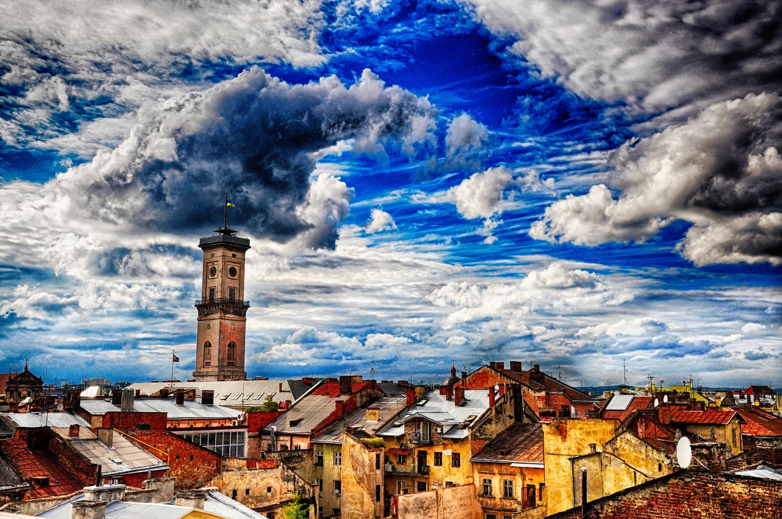 Lade wolke, stadt, wahrzeichen, tageszeit, kumulus Hintergrund herunter