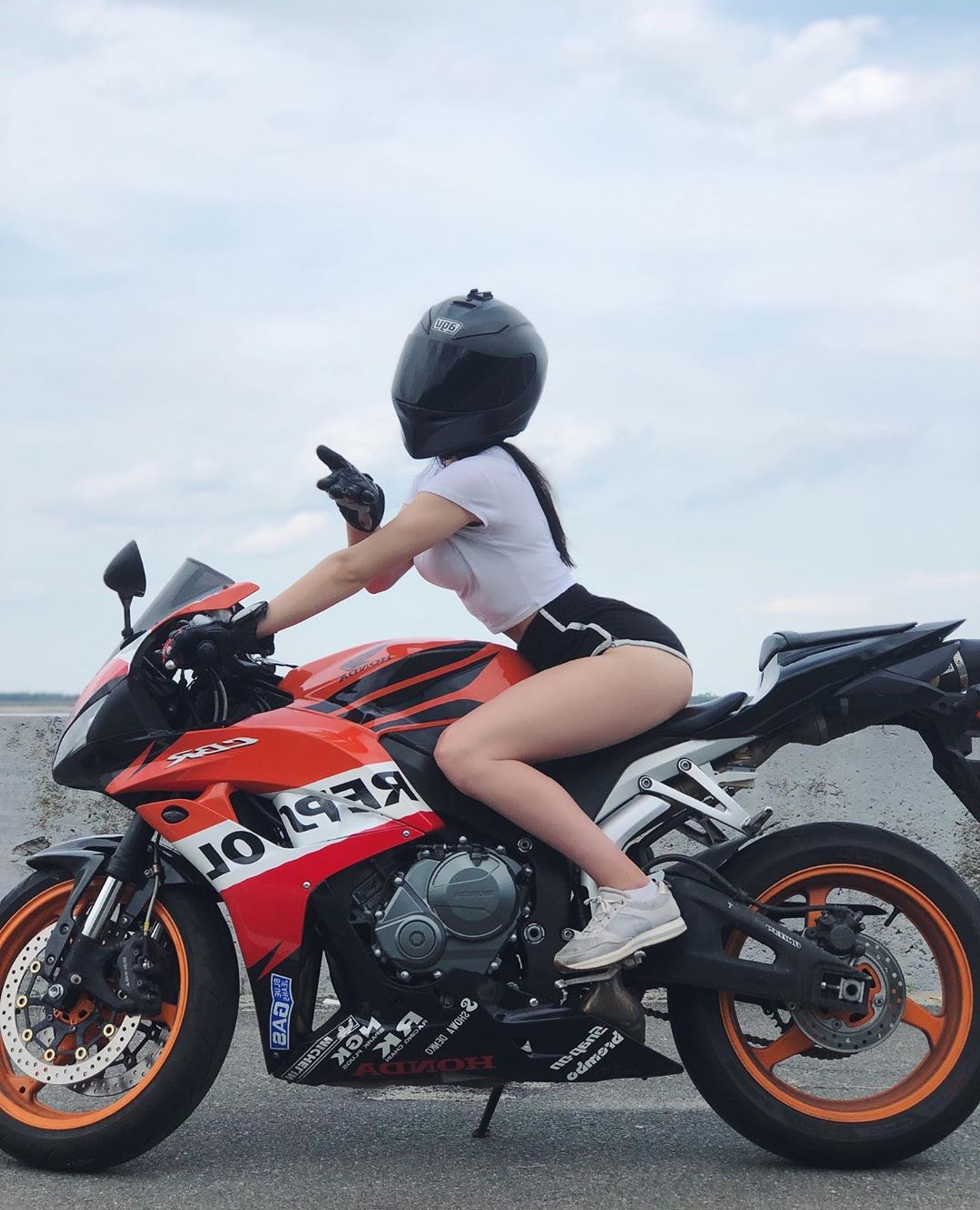 bike, biker, girl, honda, model wallpaper