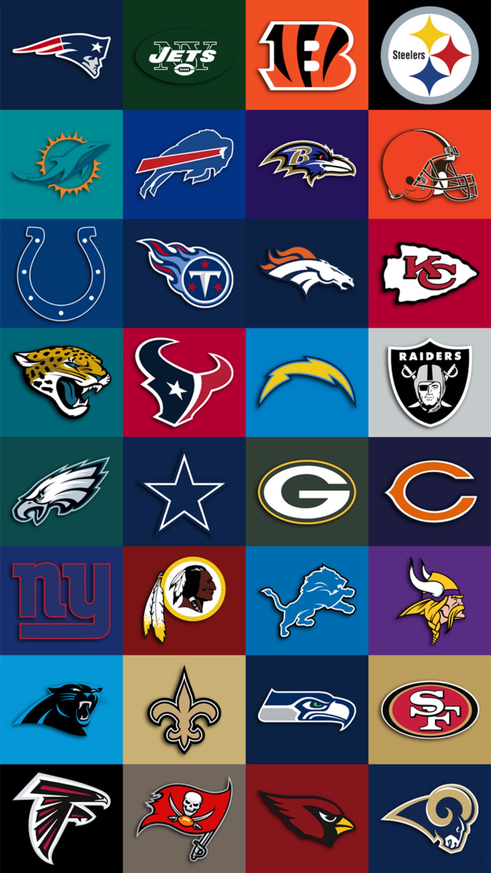 Un primer plano de un montón de diferentes logotipos de la nfl en una pared (fútbol, logos, nfl, deportes)