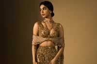 Khushi Kapoor em traje tradicional elegante