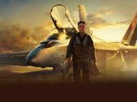 Tom Cruise como Pete 'Maverick' Mitchell em Top Gun: Maverick - Papel de parede 4K