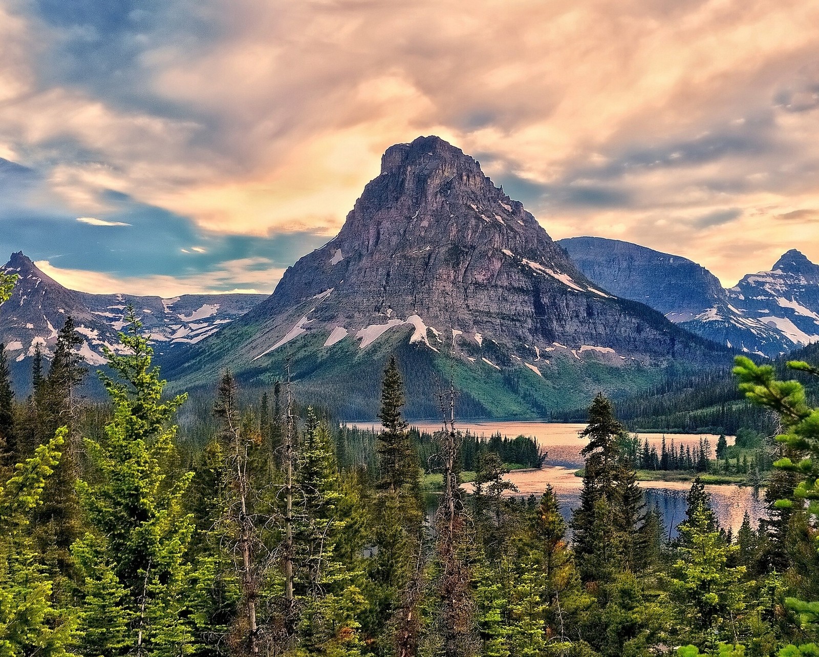 Mountains and trees in the foreground with a lake in the foreground (forest, hd, lake, landscape, mountain)