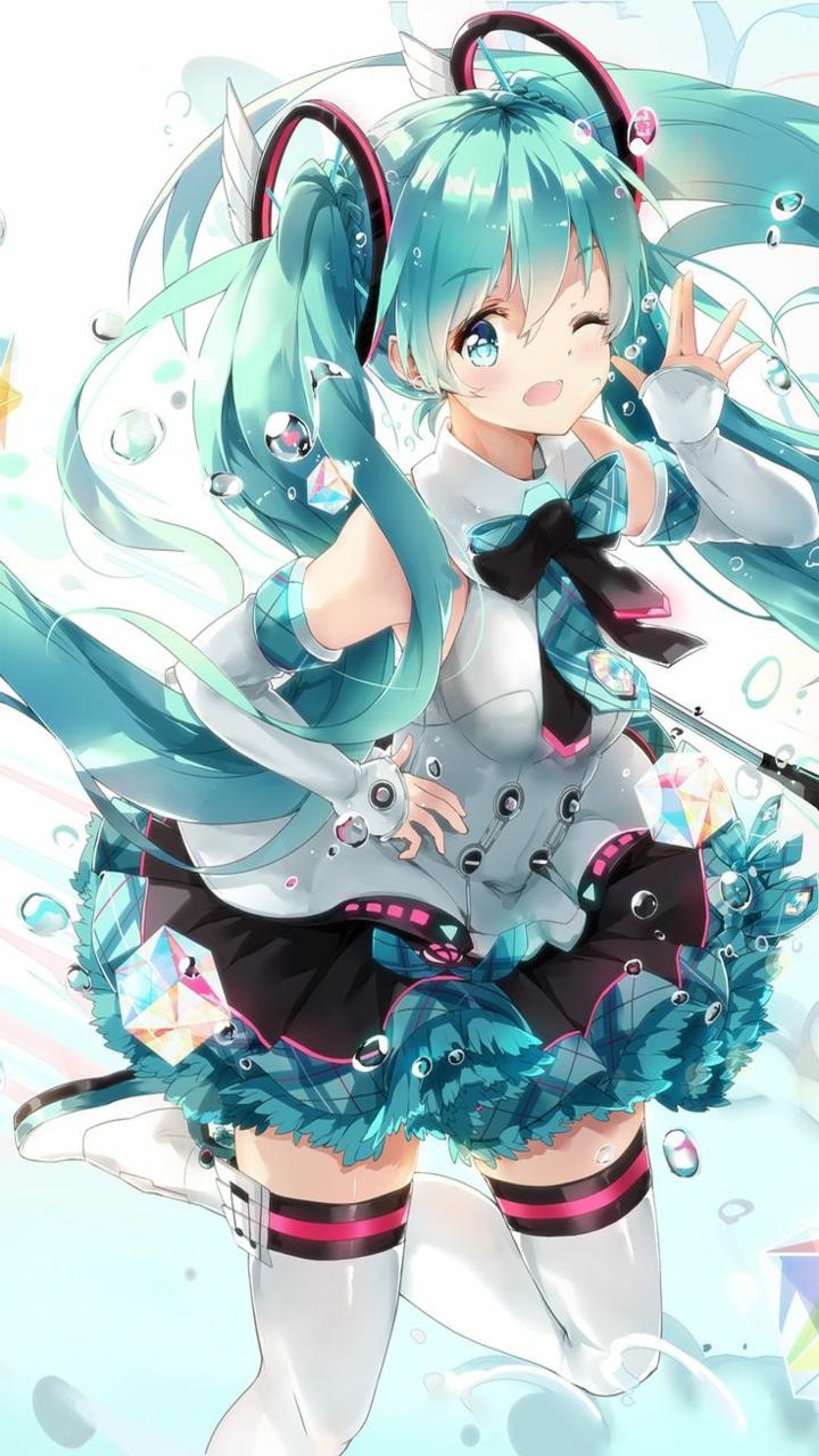 Un primer plano de una persona con cabello azul y auriculares (anime, miku, vocaloid)