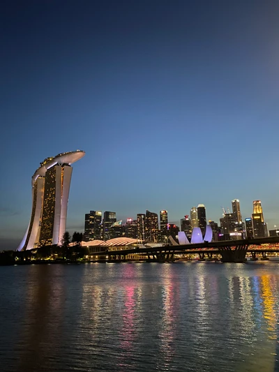 Singapore Cityscape at Dusk: Skyscrapers and Reflections on Water