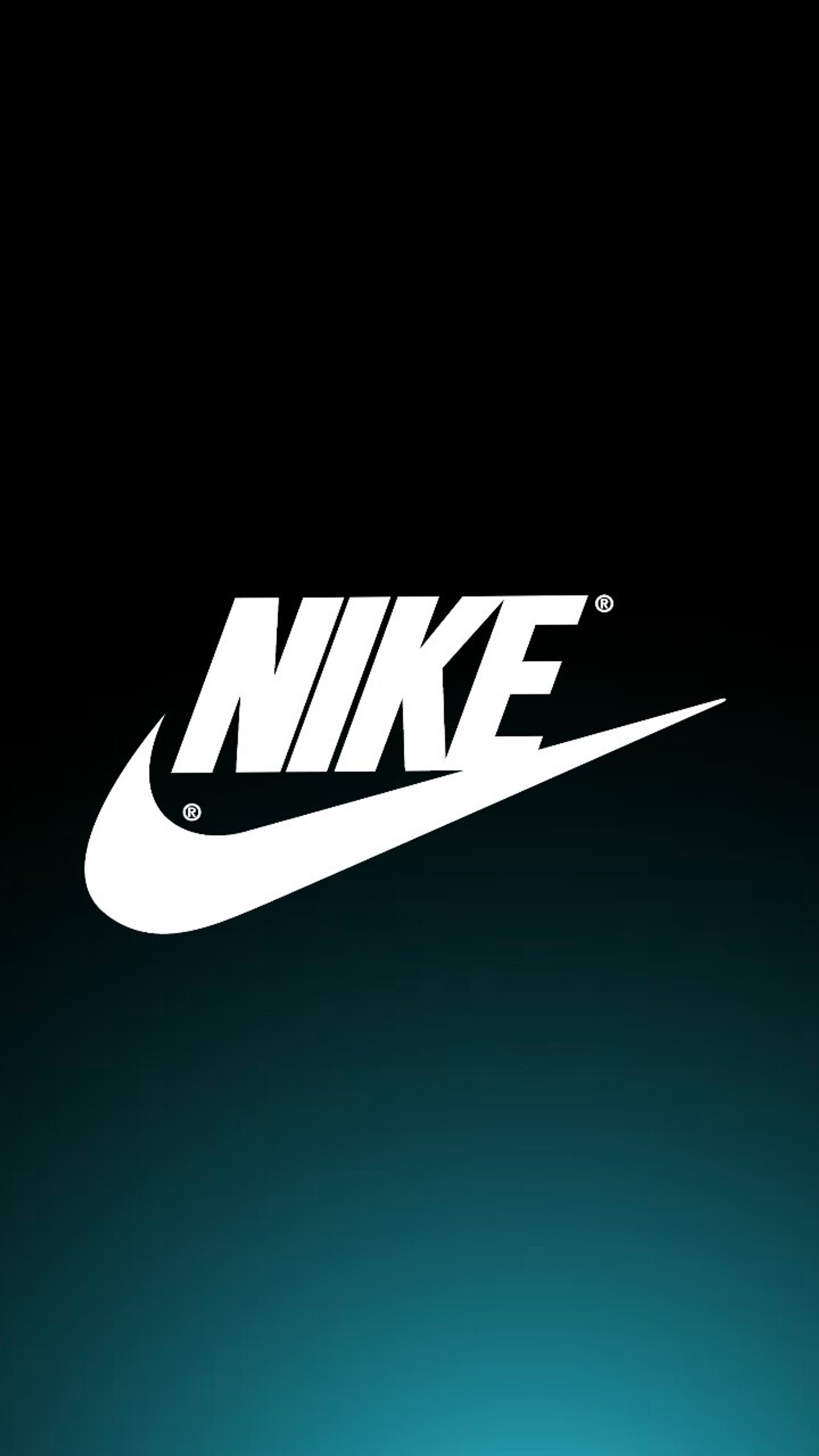 Близкий план черно-белого логотипа nike на синем фоне (воздух, делать, просто, заперто, логотип)