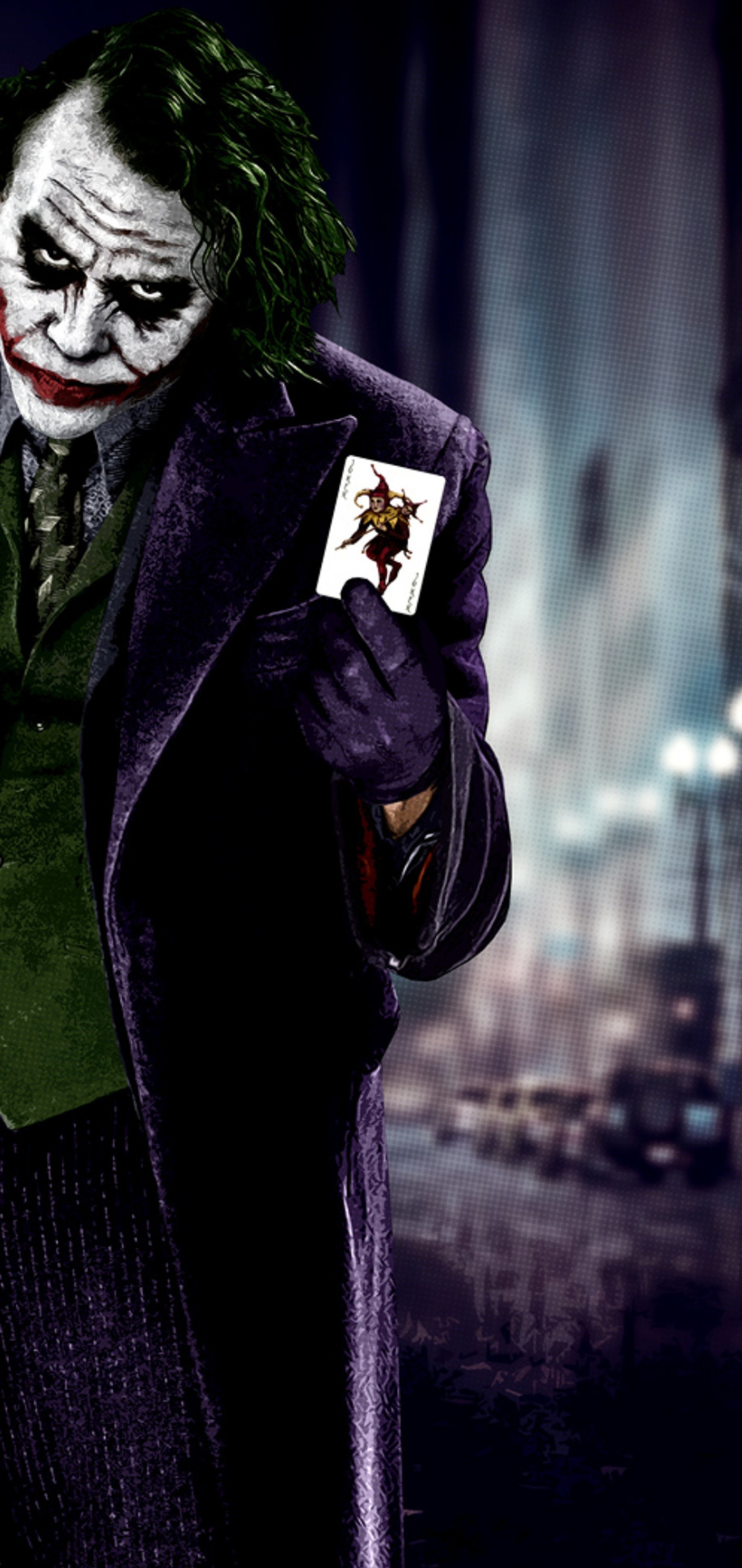 El joker sosteniendo una carta en su mano derecha (joker, aterrador)