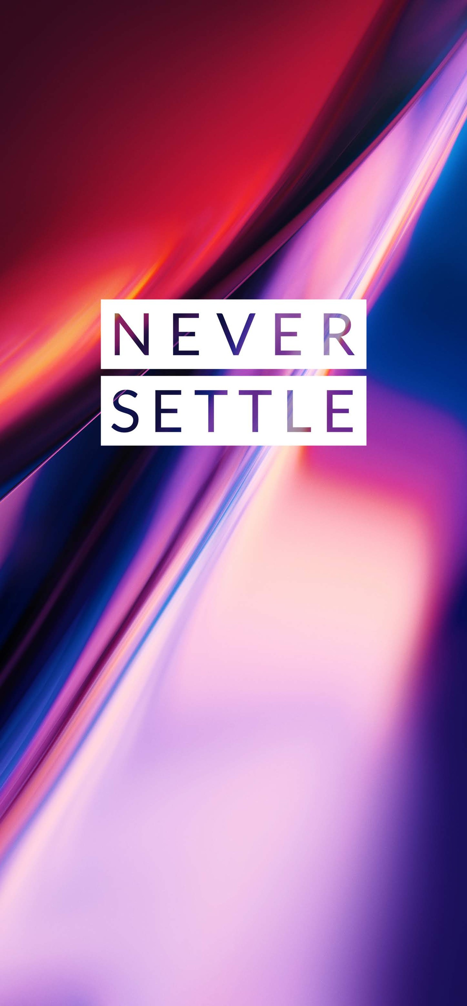 A close up of a cell phone with a blurry background (oneplus 7 pro, oneplus 6t, purple, colorfulness, magenta)