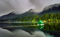 floating cabin, capilano lake, north vancouver, paysage, arbres verts