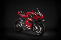 Ducati Superleggera V4: Motocicleta deportiva 2021 sobre fondo negro