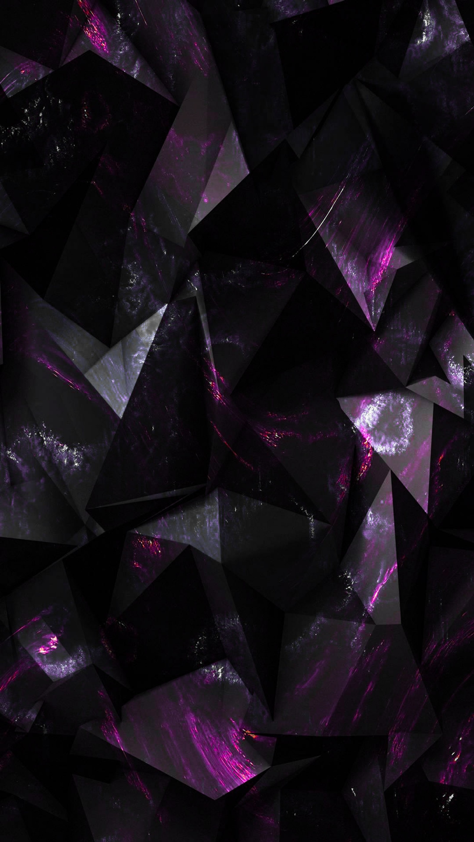 Papel de parede abstrato roxo e preto com muitos triângulos (abstrato, digital abstrato, preto, amora, diamante)