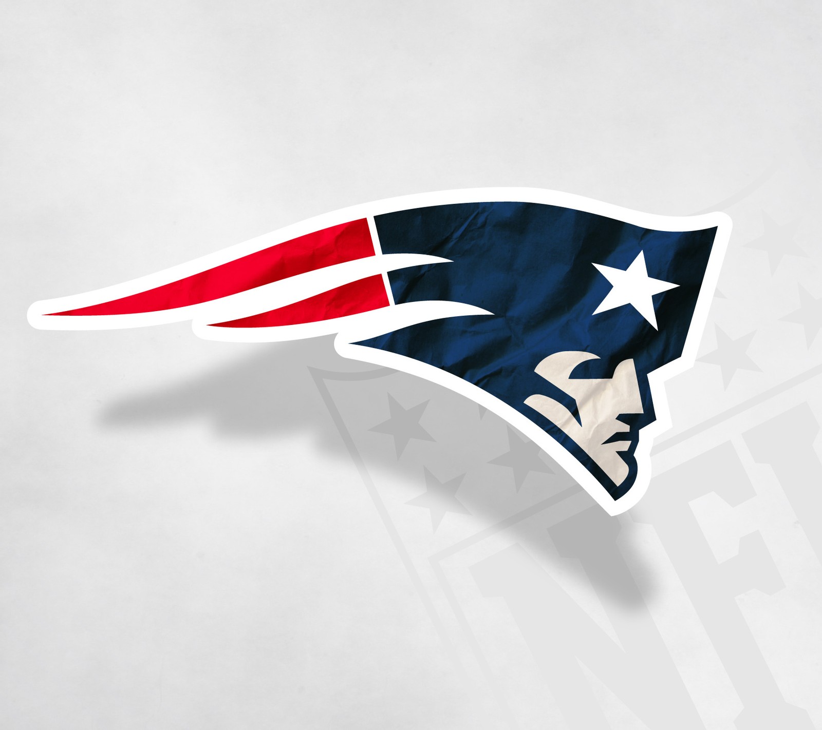 Un primer plano de una bandera con un logo de fútbol (patriotas, patriots pats)