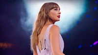 Taylor Swift captive la scène lors de la tournée des époques