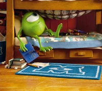 Die Monster Uni: Mike Wazowski in einem Wohnheimzimmer