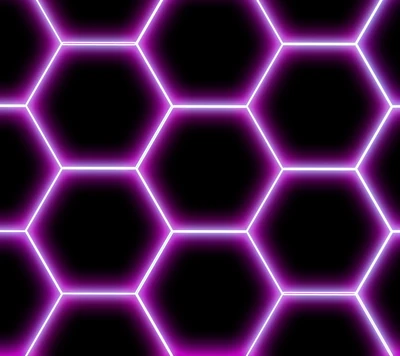 Padrão hexagonal rosa neon em fundo preto