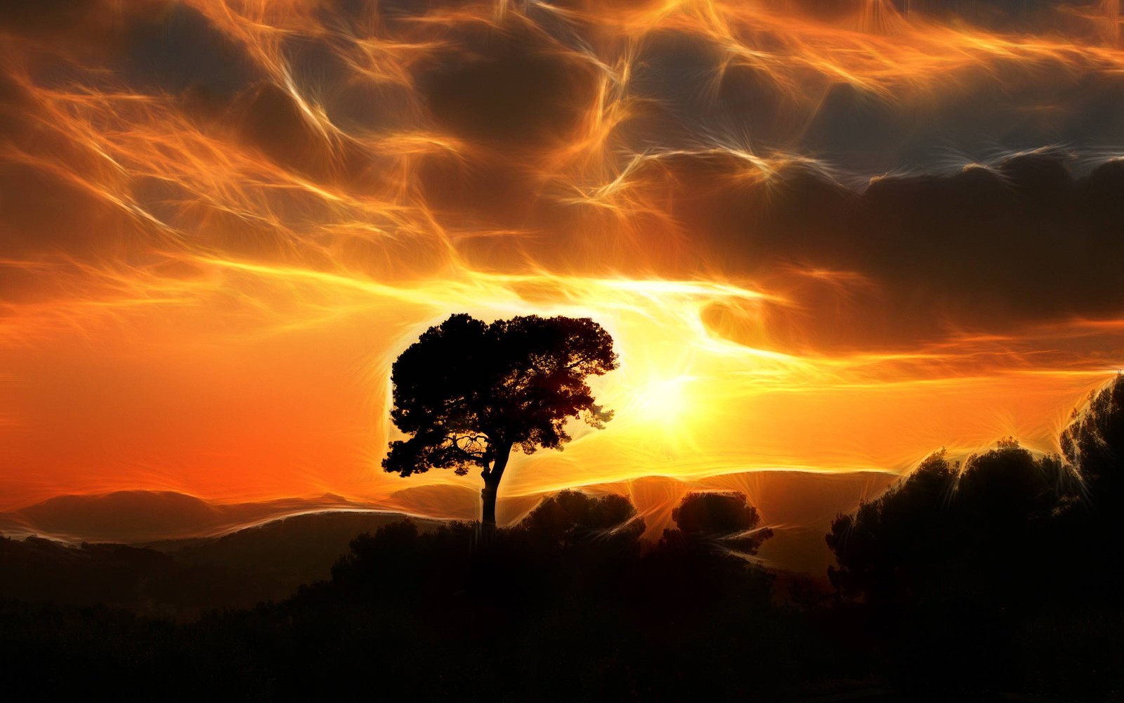 Atardecer con un árbol solitario en primer plano y montañas al fondo. (atardecer, resplandor, nube, horizonte, amanecer)