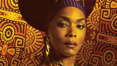 Ramonda : Angela Bassett dans Black Panther : Wakanda Forever (2022)