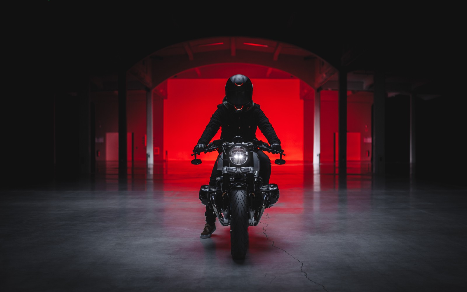 Lade bmw r ninet, motorad, rot, licht, dunkelheit Hintergrund herunter