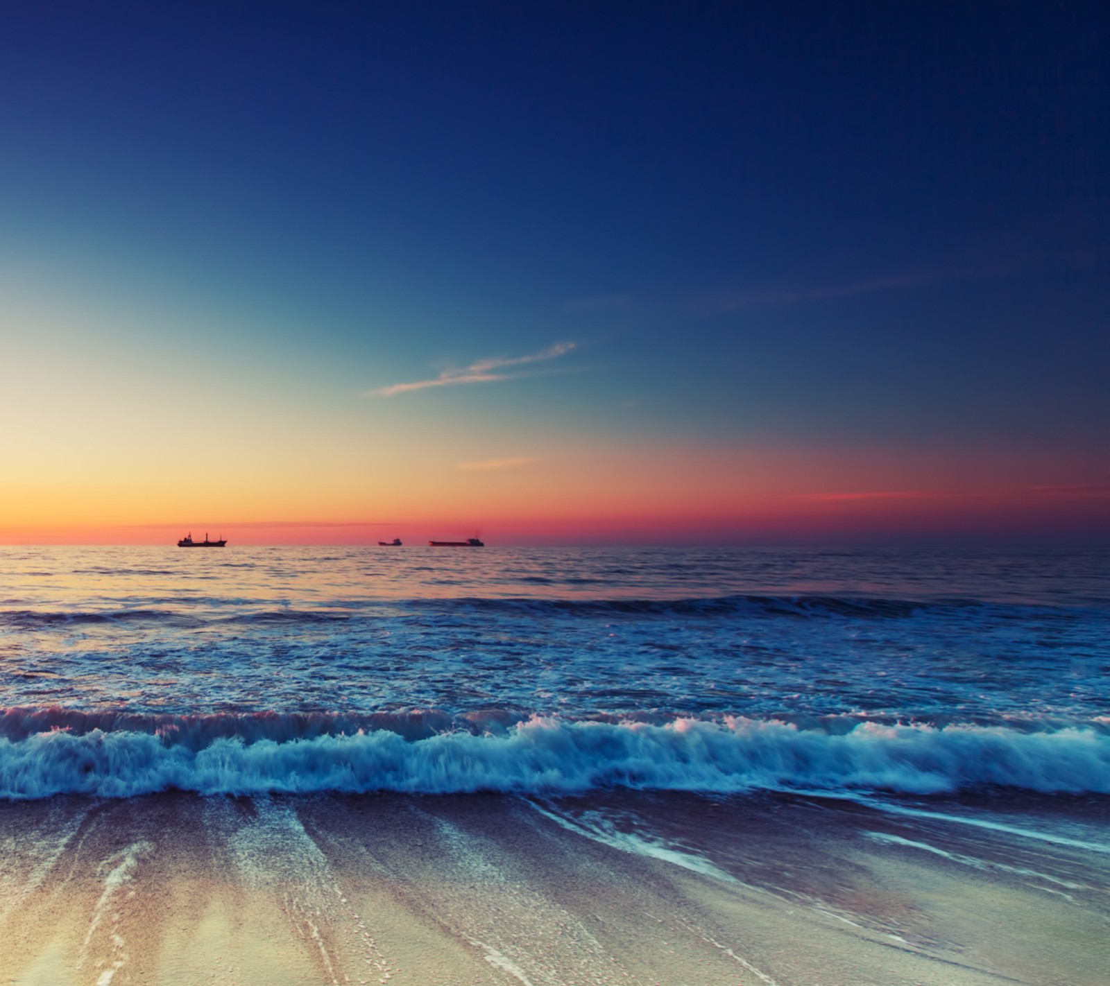 Arafed view of a beach with a boat in the distance (default, nature, ocean, sea, stock)