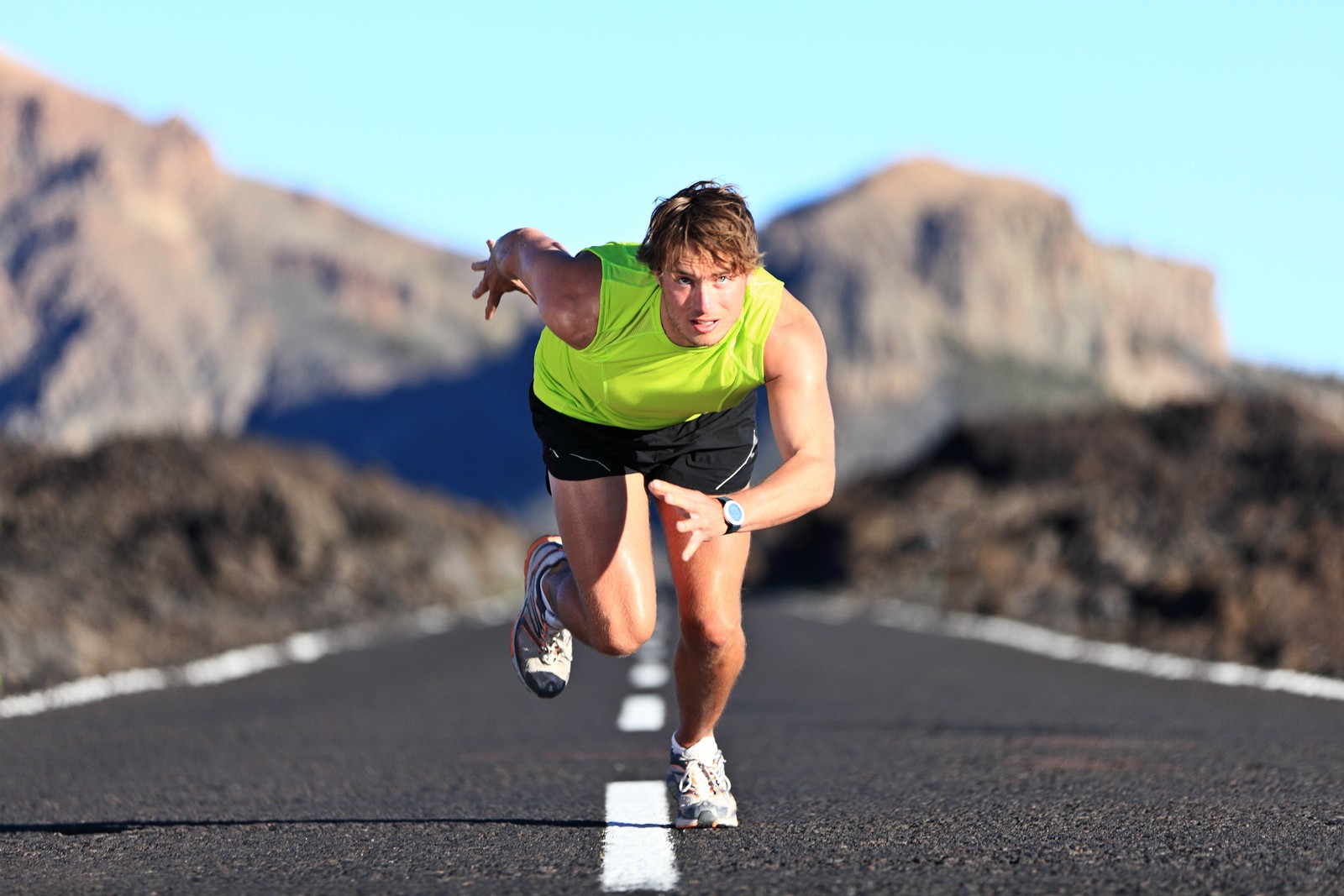 Lade laufen, sprint, erholung, ultramarathon, körperliche übung Hintergrund herunter