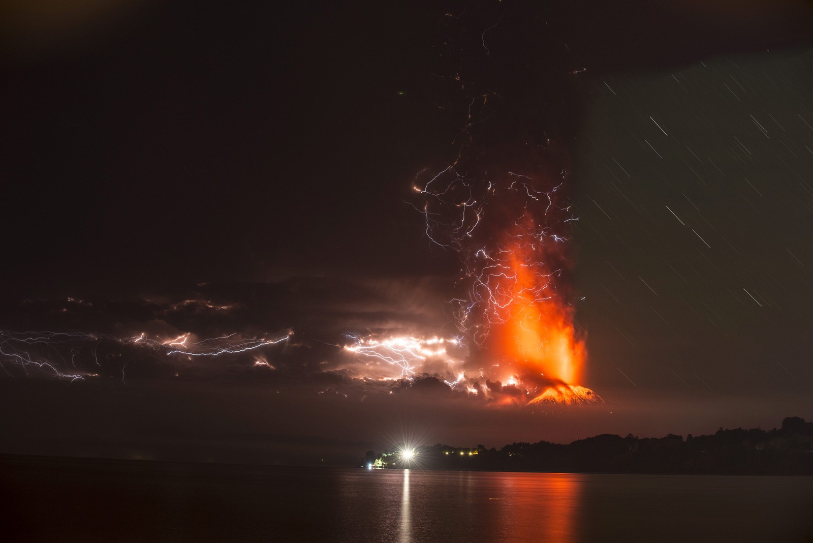 Lade calbuco, vulkan, villarrica, hitze, nacht Hintergrund herunter