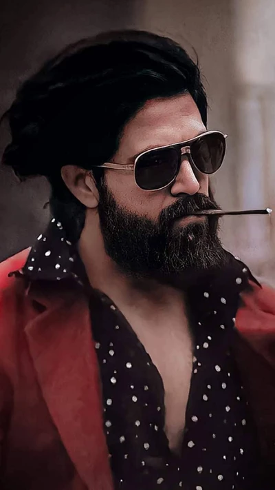 Rockstar Yash dans un look stylé de KGF Chapitre 2