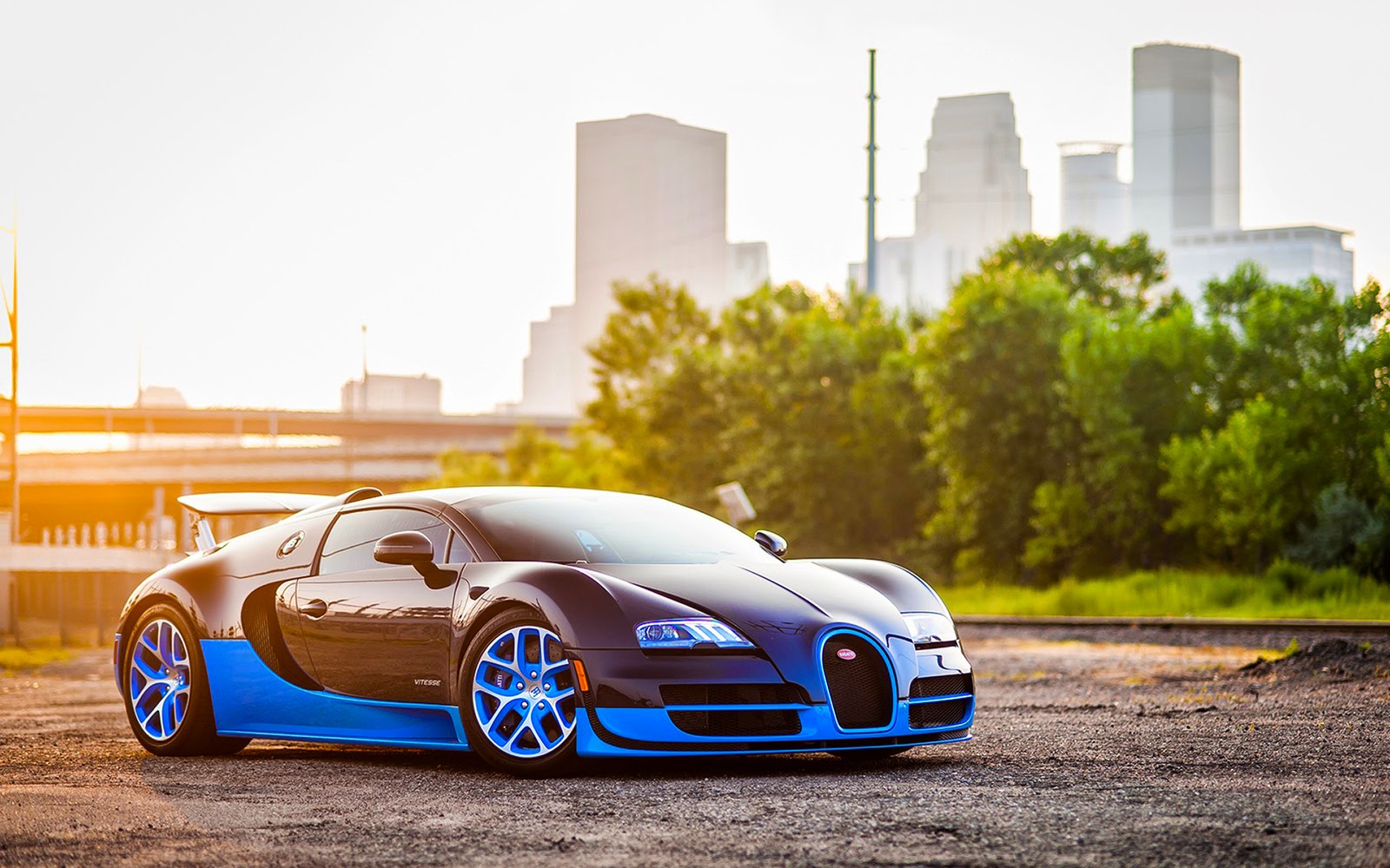 Скачать обои bugatti veyron, спортивный автомобиль, суперкар, автомобильный дизайн, вид транспорта