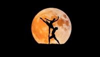 couple, ballet dancers, full moon, silhouette, black background wallpaper