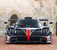 Pagani Huayra: A Stunning Fusion of Art and Engineering