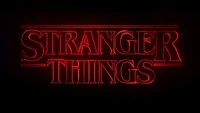 Logo néon de "Stranger Things" sur fond sombre