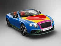 Bentley Continental GT V8 S Conversível inspirado no Pop Art de Peter Blake