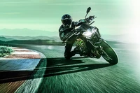 Kawasaki Z900 Racing auf einer Strecke im Jahr 2023