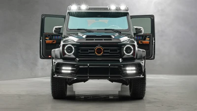 Mansory Mercedes AMG G 63 с открытыми дверями в динамическом отображении