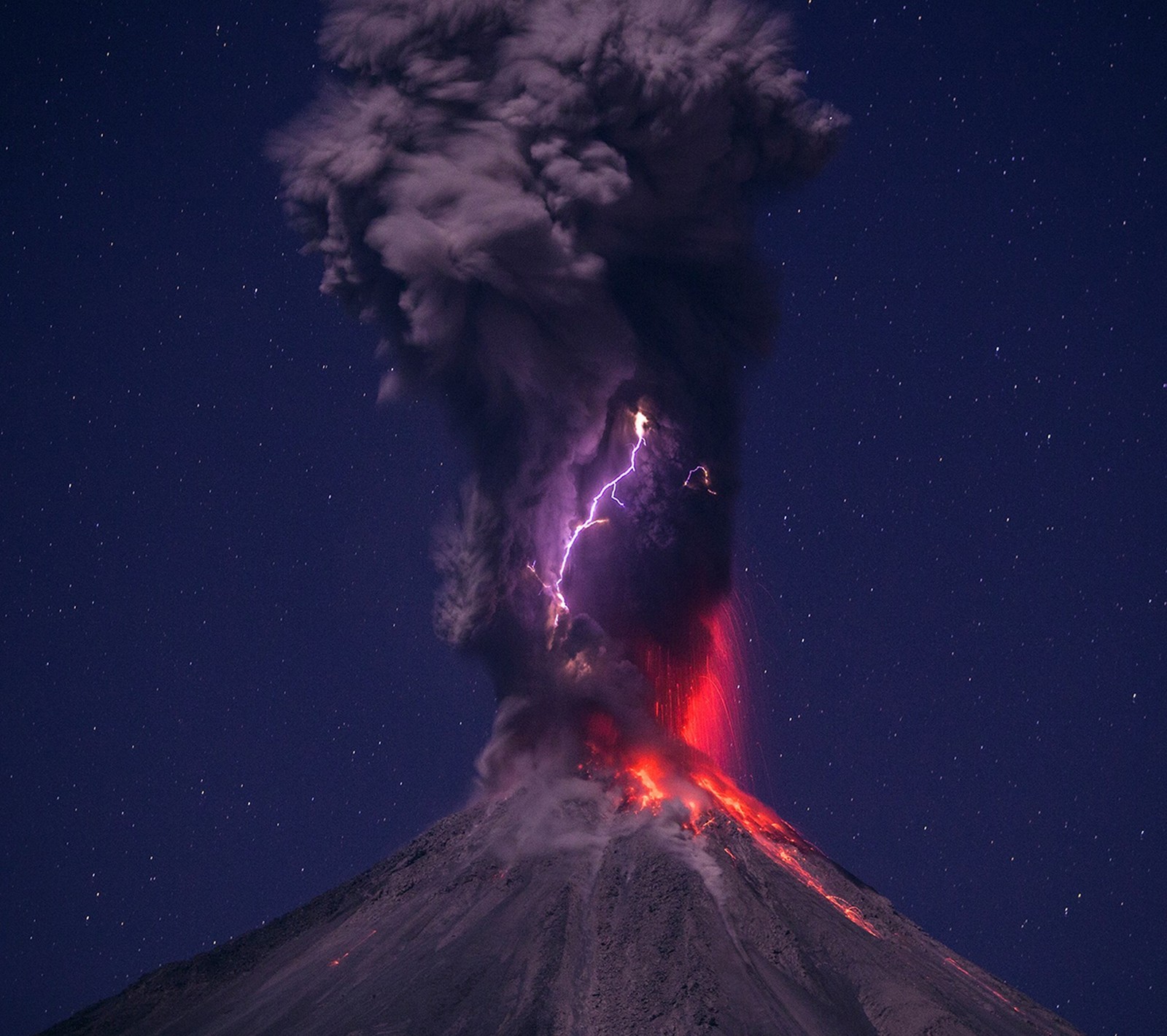 Arafed volcano with a lightning bolt coming out of it (lava, nature, volcano)