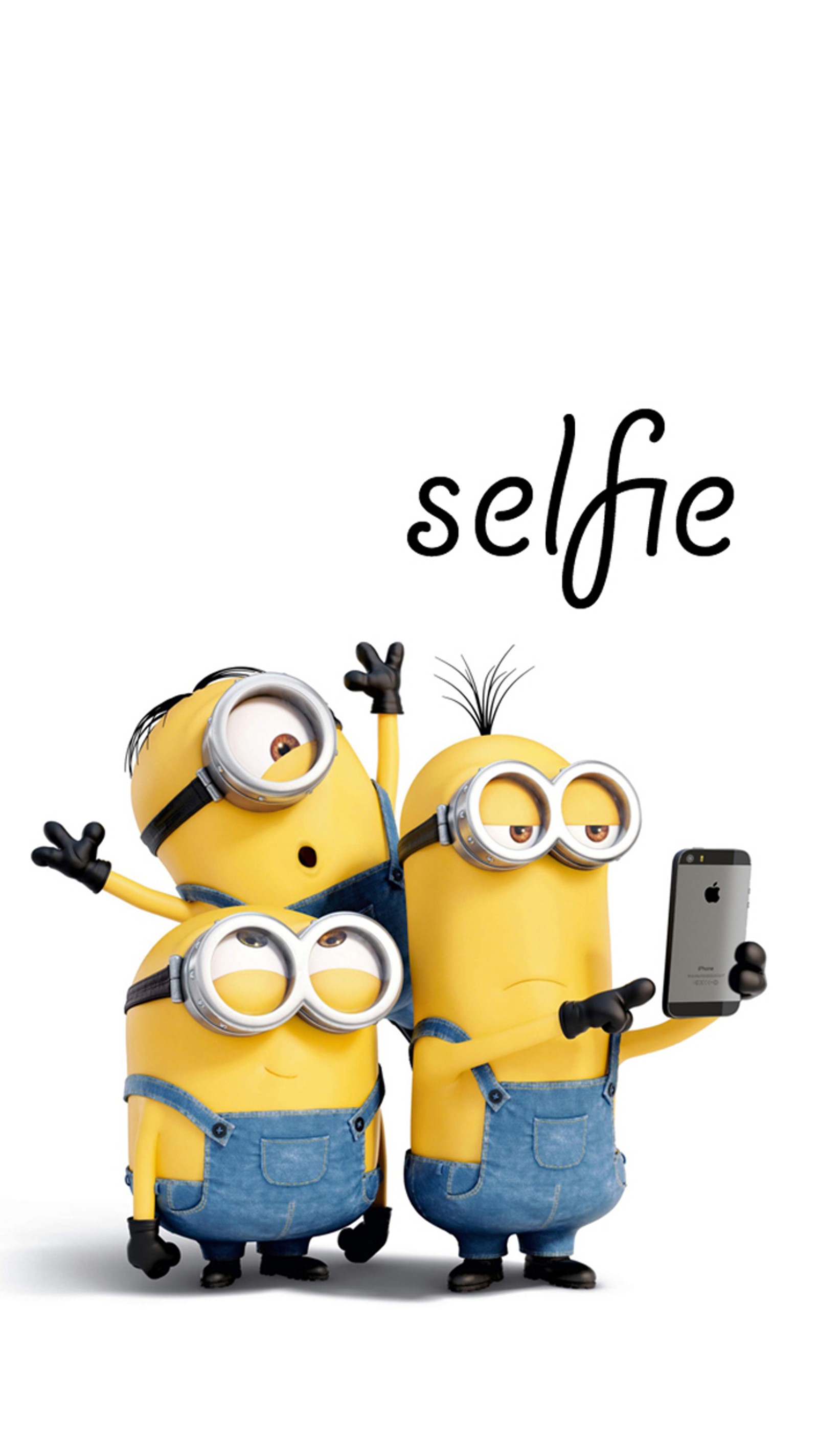 Os minions estão em pé ao lado um do outro com os braços levantados (meu malvado favorito, mi villano favorito, minions, selfie)