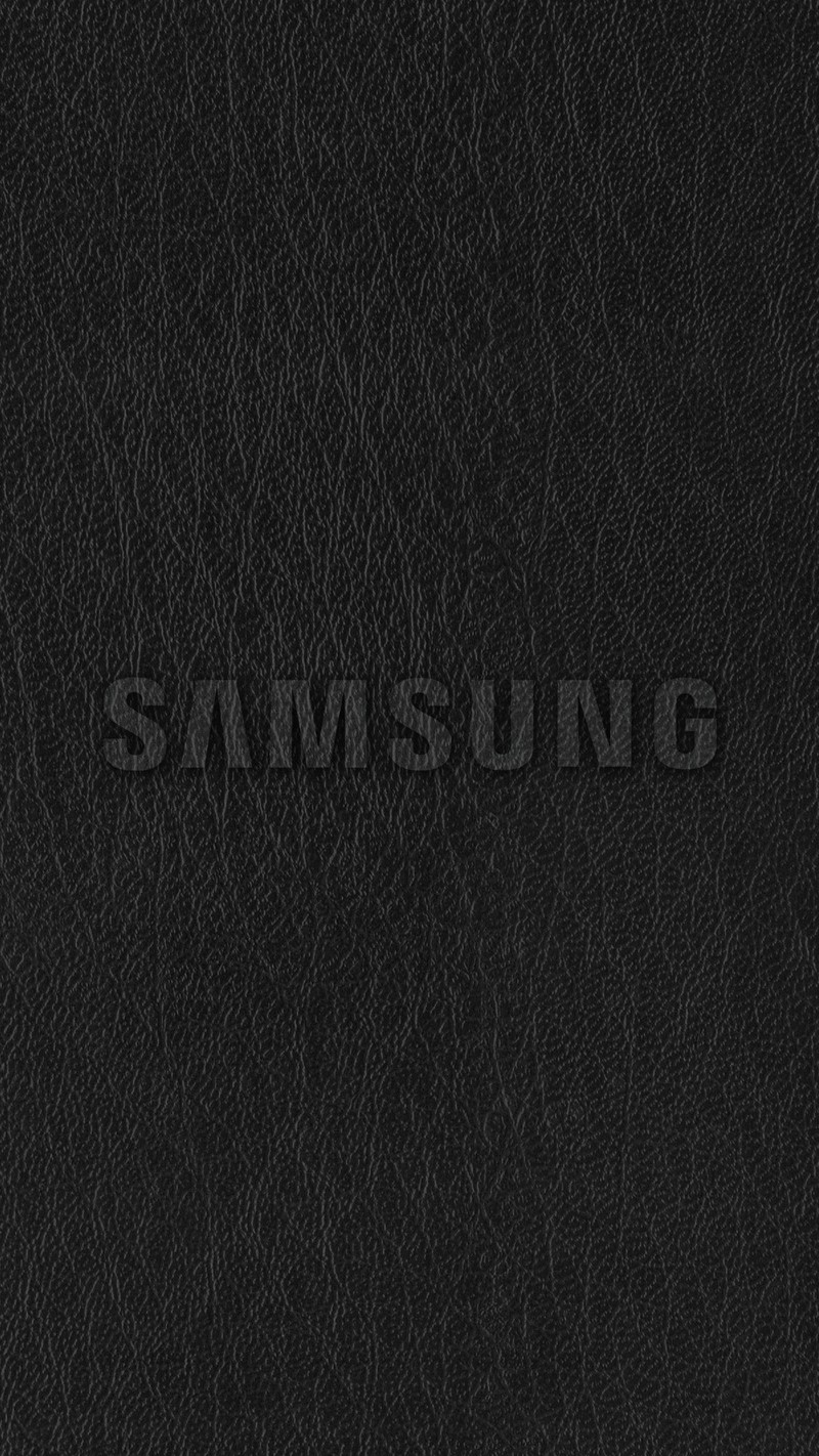 Крупный план черного телефона samsung с логотипом samsung (2017, чёрный, край, галактика, кожа)