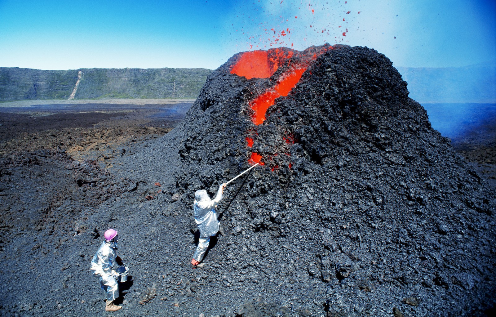 Lade lava, vulkan, geologie, fels, vulkanlandschaft Hintergrund herunter